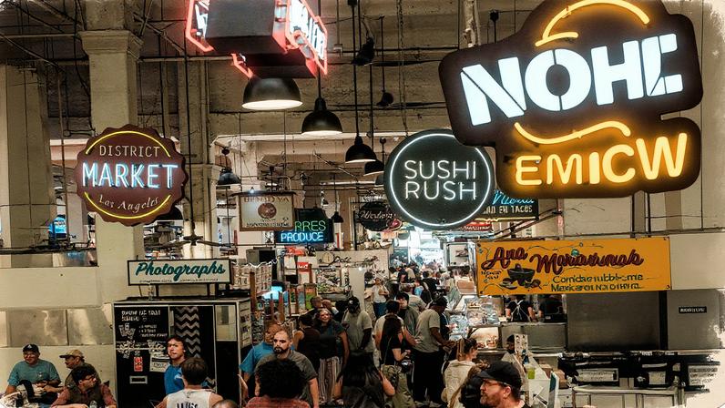 Grand Central Market, o centenário mercado que é um dos símbolos de Downtown Los Angeles (Foto: Gabriela Bhaskar/The New York Times)