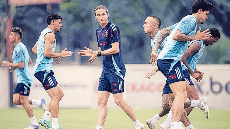 Filipe Luís tem desfalques no Flamengo para jogo da Copa do Brasil (Foto: Reprodução)