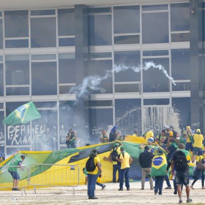 Cortina de fumaça sobre golpismo engana até seus criadores