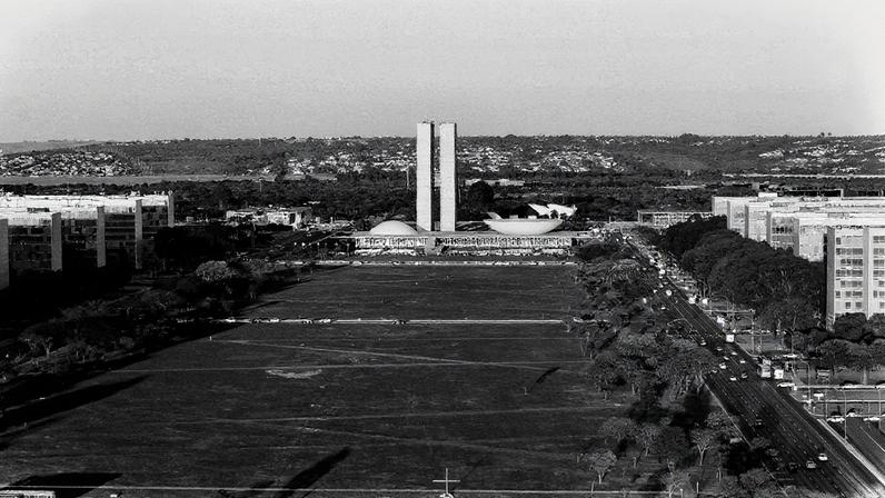 Esplanada dos ministérios e Congresso Nacional, em Brasília (Foto: Pedro Ladeira/Folhapress)