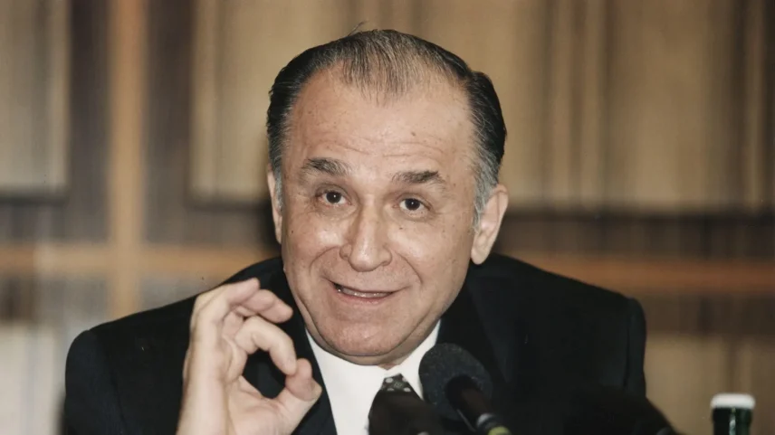 Ion Iliescu em 1996 - Foto: Getty Images