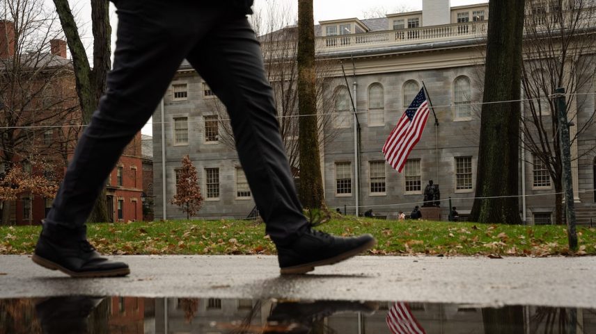 Os EUA podem ser bons em inovação revolucionária no setor privado, mas e a inovação incremental no setor público? (Foto: Sophie Park/Bloomberg)