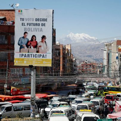 Jovens bolivianos se sentem sem opções nas eleições presidenciais