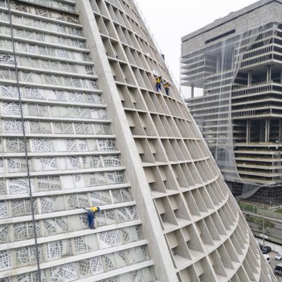 Catedral Metropolitana e sede da Petrobras recebem reformas no Centro do Rio