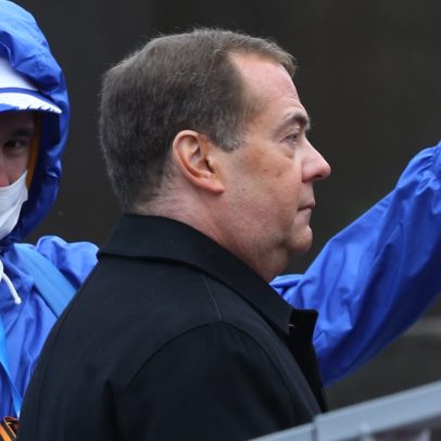 Medvedev provoca temor global ao comentar sobre ameaça nuclear