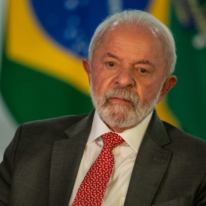 Avaliação do governo permanece estagnada entre eleitores de baixa renda após conflitos