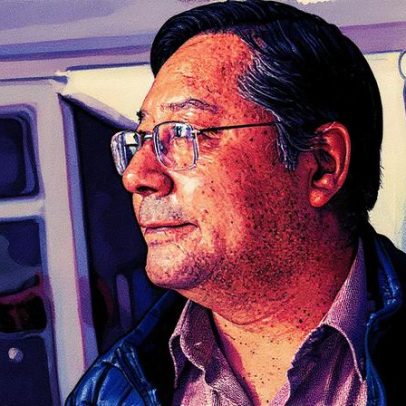 Luis Arce vota e destaca a importância do trânsito democrático na Bolívia