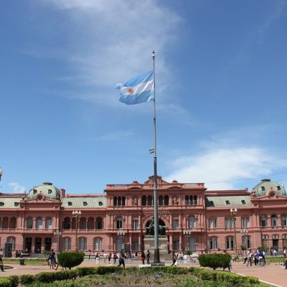 Pastores celebram reconhecimento legal das igrejas evangélicas na Argentina