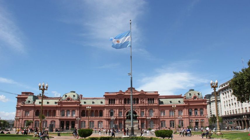 O governo argentino publicou o Decreto 486/2025, que concede reconhecimento oficial às organizações religiosas não católicas como pessoas jurídicas religiosas em todo o território nacional (Foto: Wikipédia)