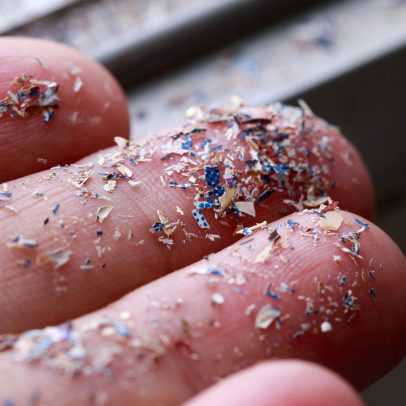 Microplásticos no corpo humano afetam a saúde e geram preocupações globais