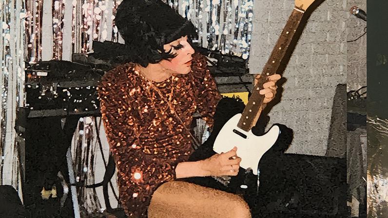 Cerca de um ano após suas últimas apresentações ao vivo, a musicista canadense Cindy Lee anunciou uma curta turnê na América do Norte. (Foto: Reprodução)