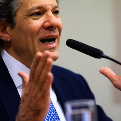 Andreazza critica aumento de tarifas e destaca surpresas no cenário econômico