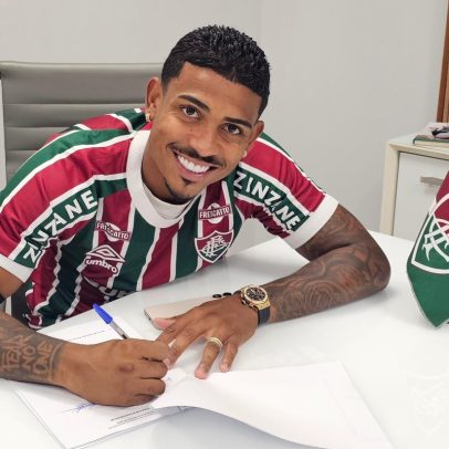 Fluminense confirma renovação de contrato com o atacante John Kennedy
