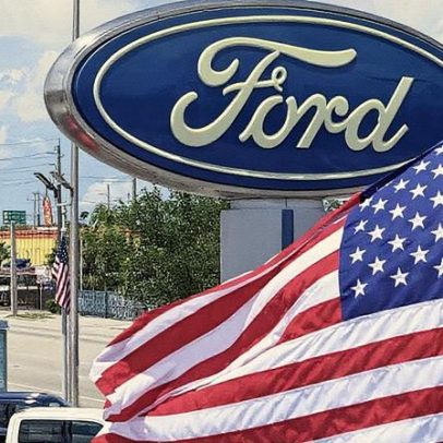 Ford investe US$ 2 bilhões em fábrica de Louisville para produzir EVs acessíveis