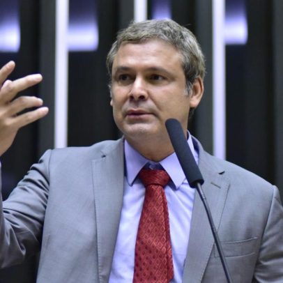 Lindbergh critica declarações do presidente do Bradesco sobre a Lei Magnitsky