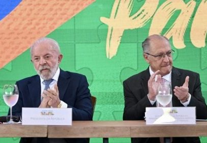 Lula exige respeito de Trump e reafirma compromisso com diálogo construtivo