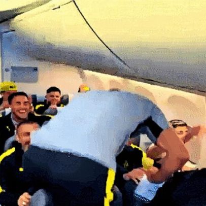 Companhia aérea critica jogadores do Peñarol por comportamento durante voo