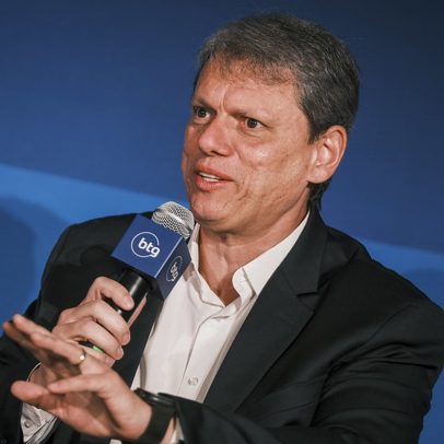 Governadores cobram definição de candidato de Bolsonaro para as eleições de 2026