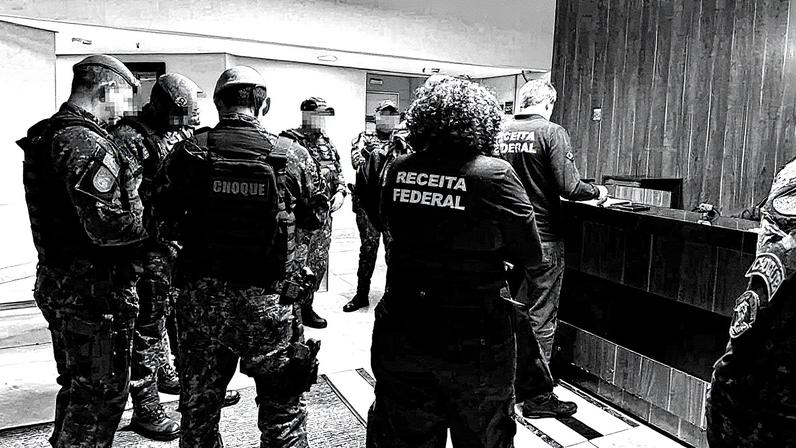 Agentes da Receita Federal e da Polícia Militar realizam operação Carbono Oculto em São Paulo (SP) (Foto: Reprodução)