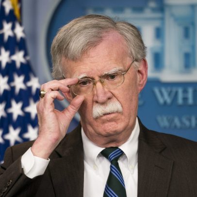 Ex-conselheiro critica decisão de Trump sobre envio de submarinos nucleares à Rússia
