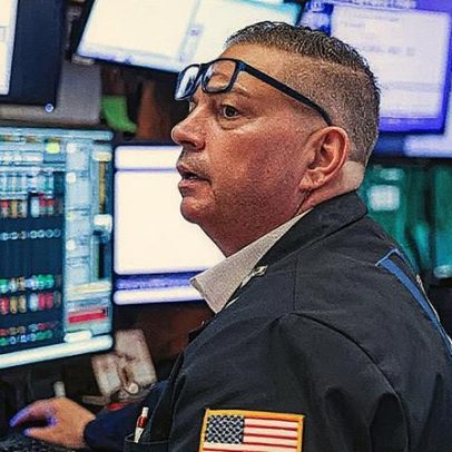 Goldman projeta alta de mais de 50% para ação de implante médico especializado