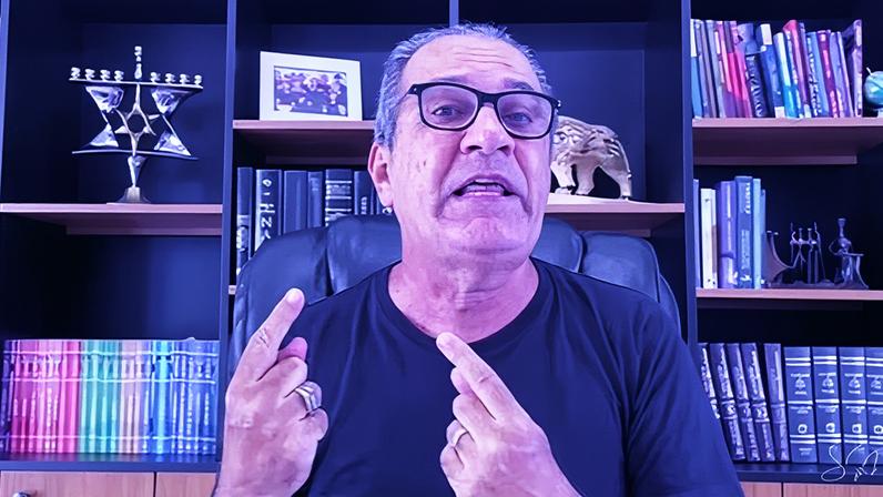 As duras críticas aos investigadores e ao caso conduzido pelo ministro Alexandre de Moraes produziram 5,1 milhões de menções ao caso nas primeiras 72 horas de atuação de Malafaia nas redes. (Foto: Youtube/Reprodução)