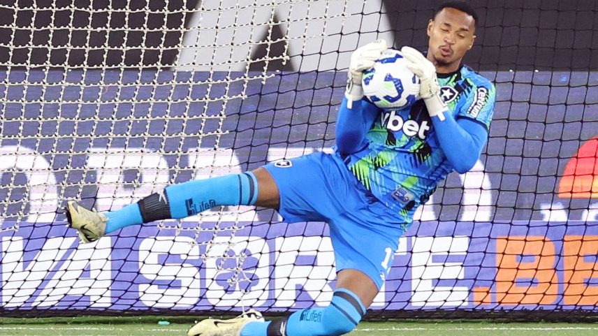 John ficou de fora da lista de relacionados do Botafogo (Foto: Vítor Silva/Botafogo)