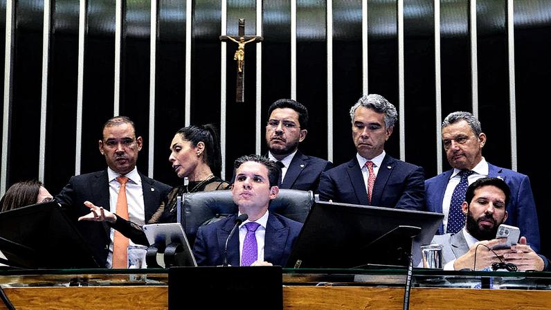 Presidente da Câmara dos Deputados, Hugo Motta (Republicanos-PB), no plenário (Foto: Bruno Spada - 12.ago.25/Divulgação Câmara dos Deputados)