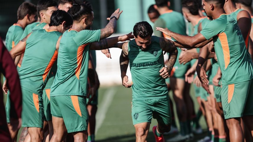 Luciano 'Lucho' Acosta treinou ontem no CT Carlos Castilho (Foto: LUCAS MERÇON / FLUMINENSE F.C.)