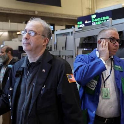 Serviços menos visíveis revelam primeiros sinais de impacto econômico por tarifas