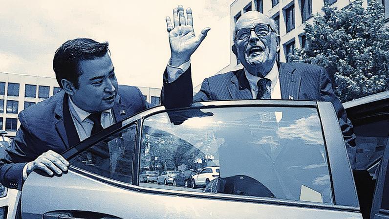 Rudy Giuliani deixa o tribunal federal em Washington, DC, após ser processado por difamação por trabalhadoras eleitorais de Fulton County, Georgia (Foto: Reprodução)