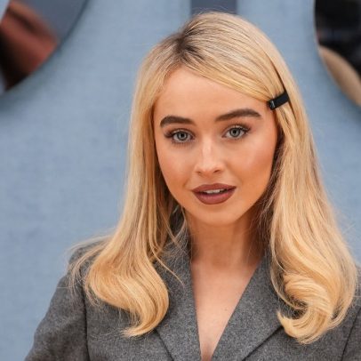 Sabrina Carpenter divulga tracklist completa de 'Man's Best Friend' com pet