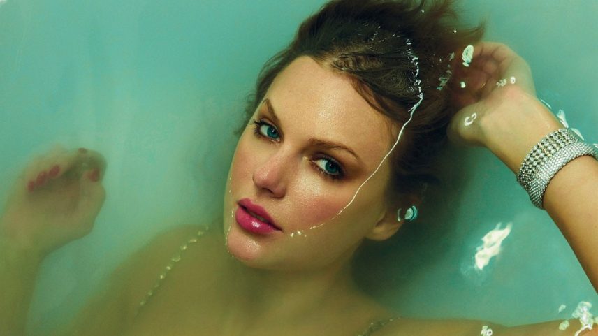 O álbum 'The Life of a Showgirl' de Taylor Swift tem estrelas como Sabrina Carpenter, Caitlin Clark, Cardi B e Nicki Minaj reagindo com empolgação. (Foto: Reprodução)