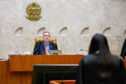 Julgamentos no STF sobre candidaturas avulsas e fidelidade partidária para cargos majoritários estão sob relatoria do ministro Barroso. (Foto: Gustavo Moreno/STF)