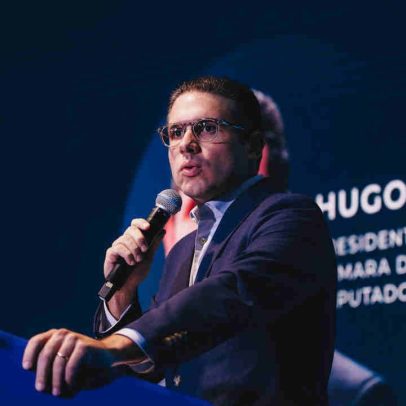 Hugo Motta se afasta de Brasília em meio a tensões políticas intensas