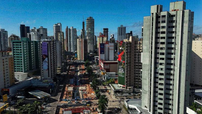 Um dos projetos de infraestrutura em andamento para a COP30 em Belém (Foto: Carlos Fabal - 16.jun.25/AFP)