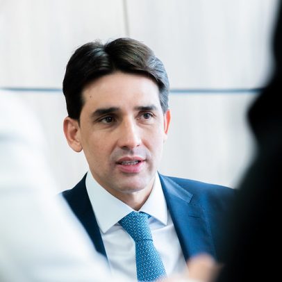 Ministério de Portos e Aeroportos estabelece parceria estratégica com a CNT