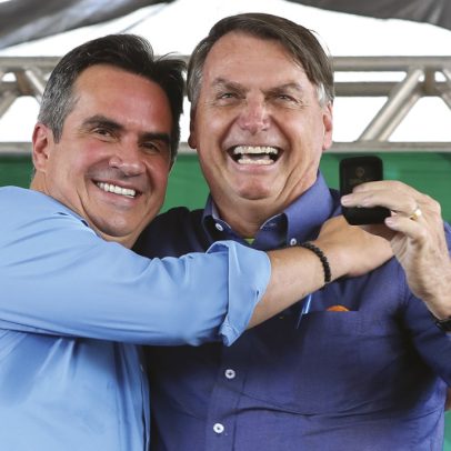 Ciro Nogueira visita Bolsonaro e destaca tristeza do ex-presidente em prisão domiciliar