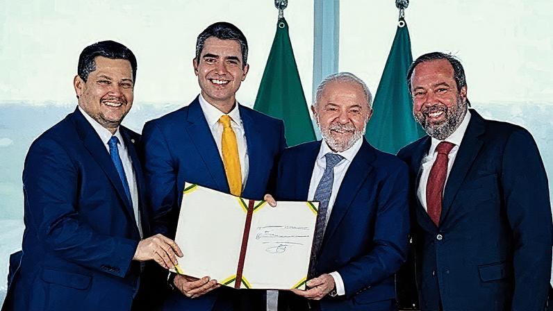 Assinatura das nomeações de novos diretores de agências reguladoras. (Foto: Ricardo Stuckert/PR)