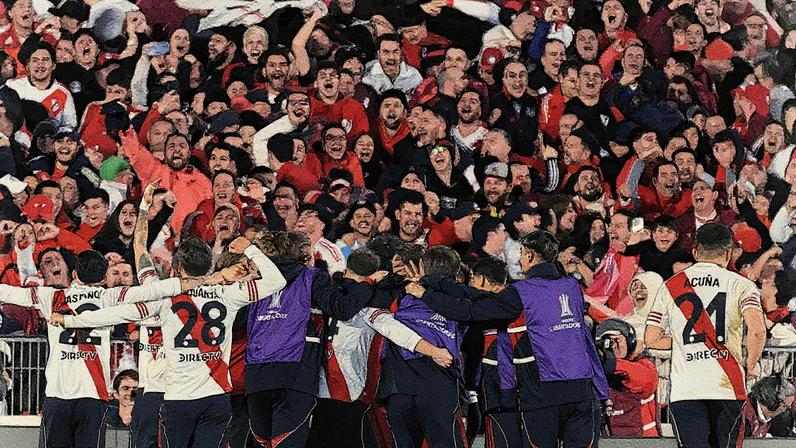 River Plate comemorou classificação nos pênaltis após dois empates contra o Libertad. (Foto: Juan Mabromata/AFP)