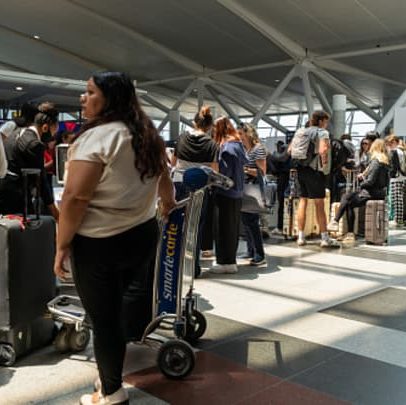 Complicações marcam viagens de verão para companhias aéreas