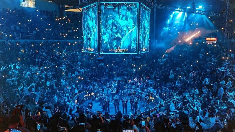 Palco da Palenque na Feira de Texcoco, abril de 2025 (Foto: Reprodução)