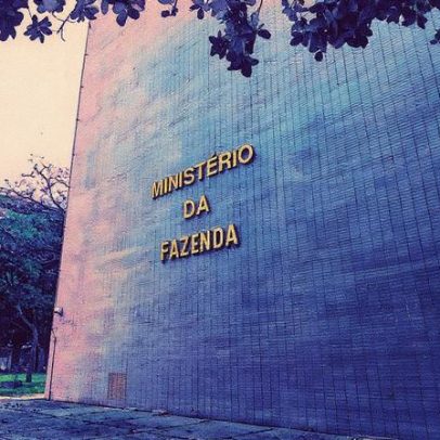 Isenção para a base é prioridade para a equipe econômica, afirma governo
