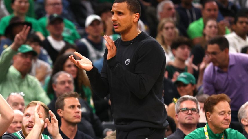 Boston Celtics anuncia renovação com técnico Joe Mazzulla, campeão da NBA em 2024 (Foto: Maddie Meyer/AFP)