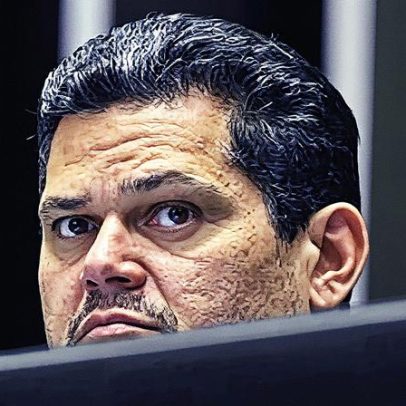 Alcolumbre se manifesta sobre o impeachment de Moraes e gera repercussão política