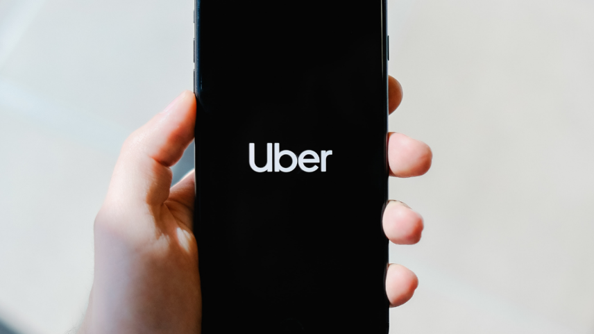 Lucro líquido da Uber no segundo trimestre aumentou 33% em relação ao ano passado (Foto: Reprodução/Unsplash)