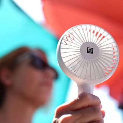 O calor recorde na Europa aumenta a demanda por ar-condicionado