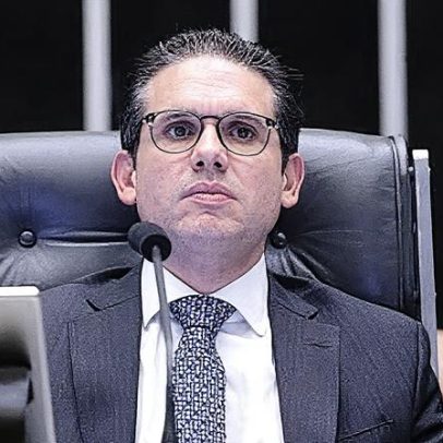 Motta nega acordo com oposição e reafirma controle sobre votação de propostas