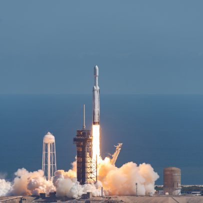 SpaceX gera controvérsia ao assumir controle de recursos hídricos nos EUA