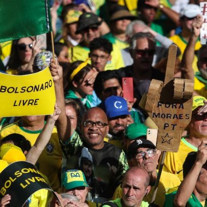 Ato pró-Bolsonaro em SP reúne apoiadores, mas público fica abaixo do esperado